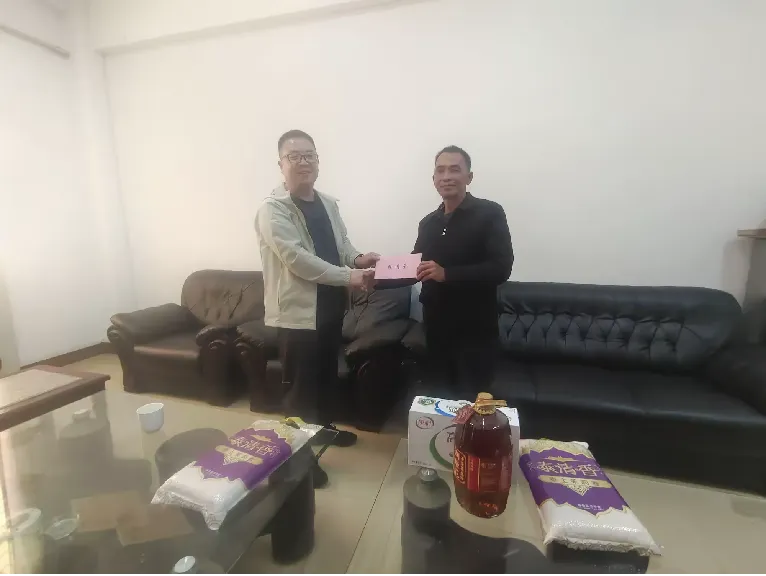 1737365725464089291.jpg 1737365725464089291.jpg