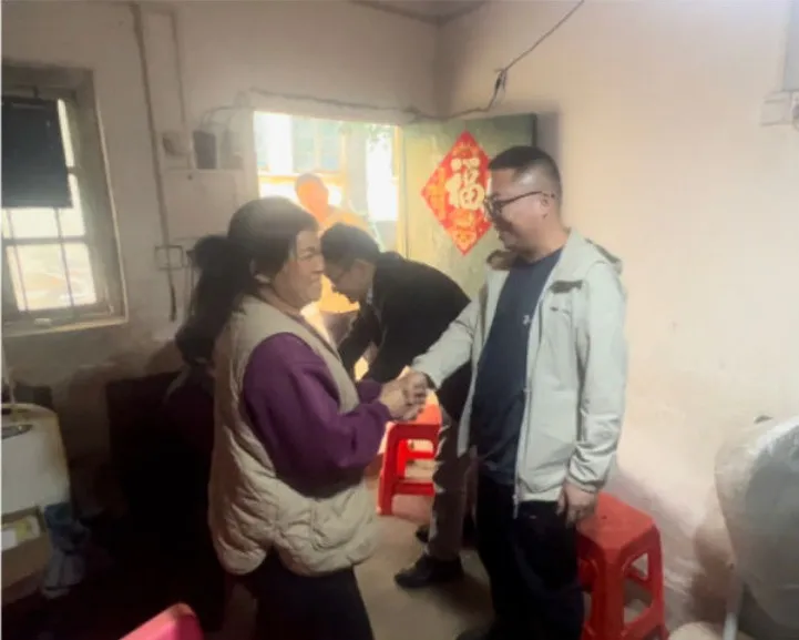 1737365768093039191.jpg 1737365768093039191.jpg